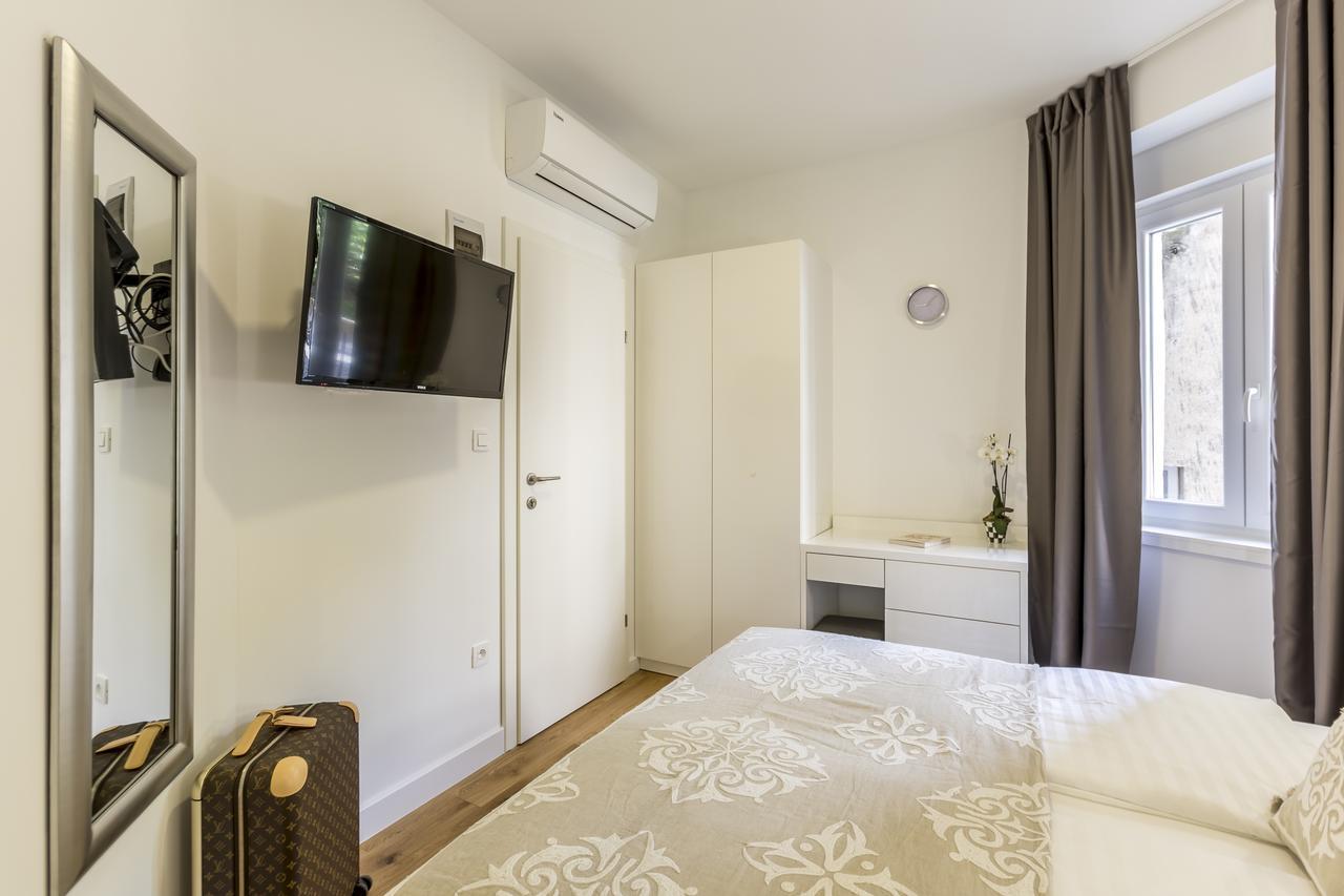 Centro Di Centri Due Hotel Split Luaran gambar